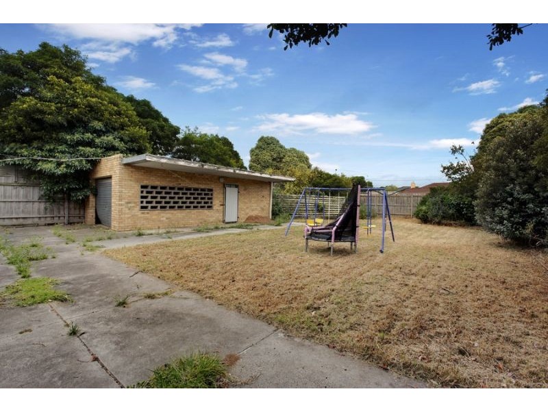 62 Glencairn Street, Mulgrave VIC 3170