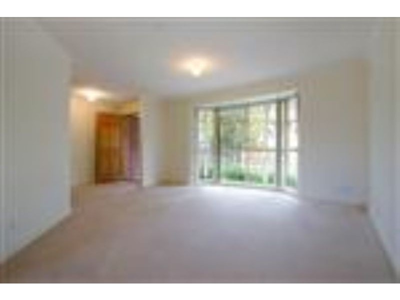 2/6 Kingsley Grove, Mount Waverley VIC 3149