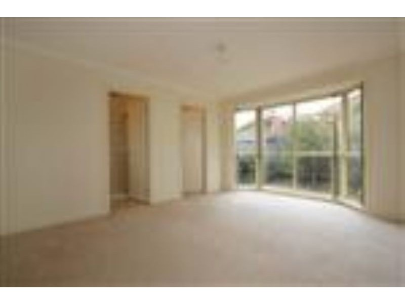 2/6 Kingsley Grove, Mount Waverley VIC 3149