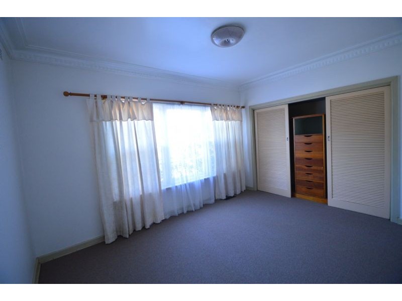 13 Princetown Road, Mount Waverley VIC 3149