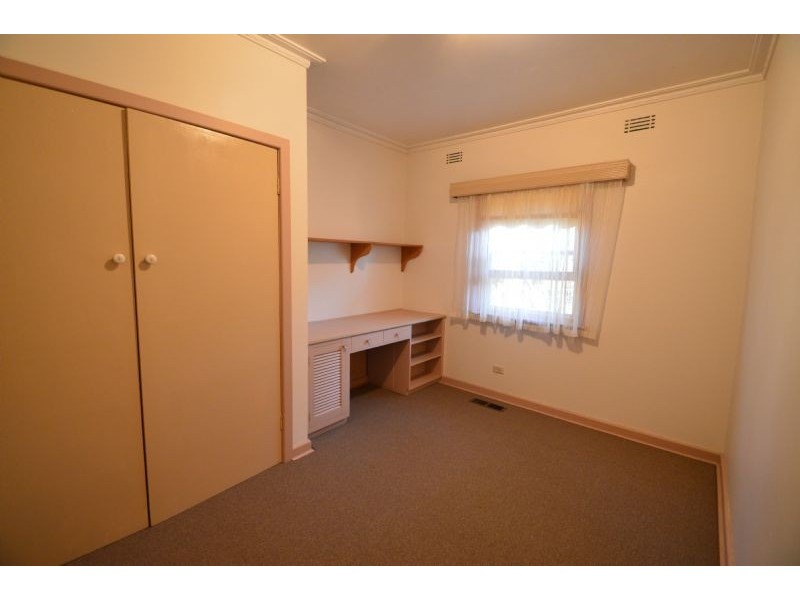 13 Princetown Road, Mount Waverley VIC 3149