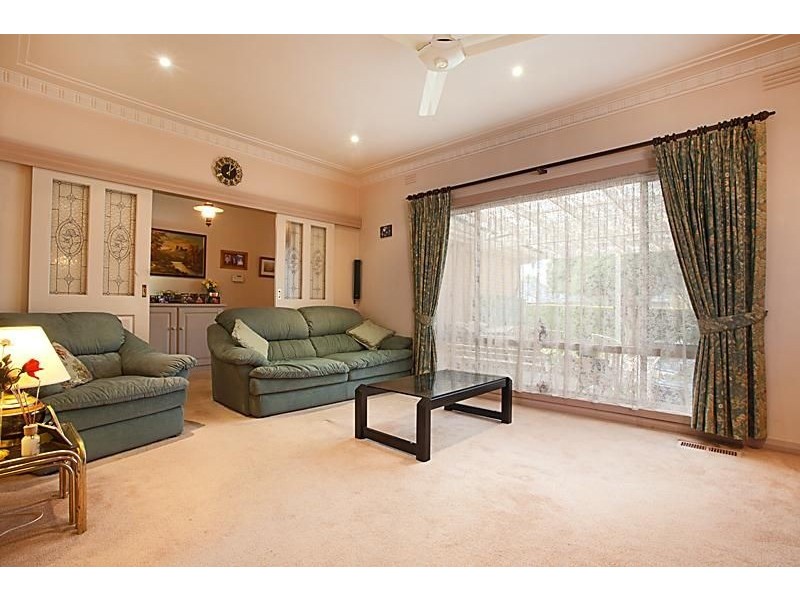 43 Bennett Avenue, Mount Waverley VIC 3149