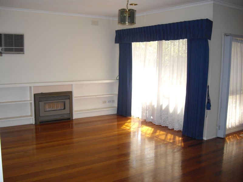 24 Dorset Street, Glen Waverley VIC 3150