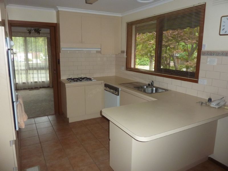 1/49 Carween Avenue, Mitcham VIC 3132