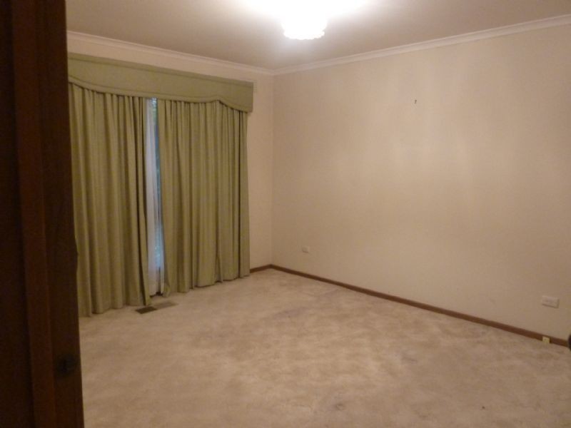 1/49 Carween Avenue, Mitcham VIC 3132