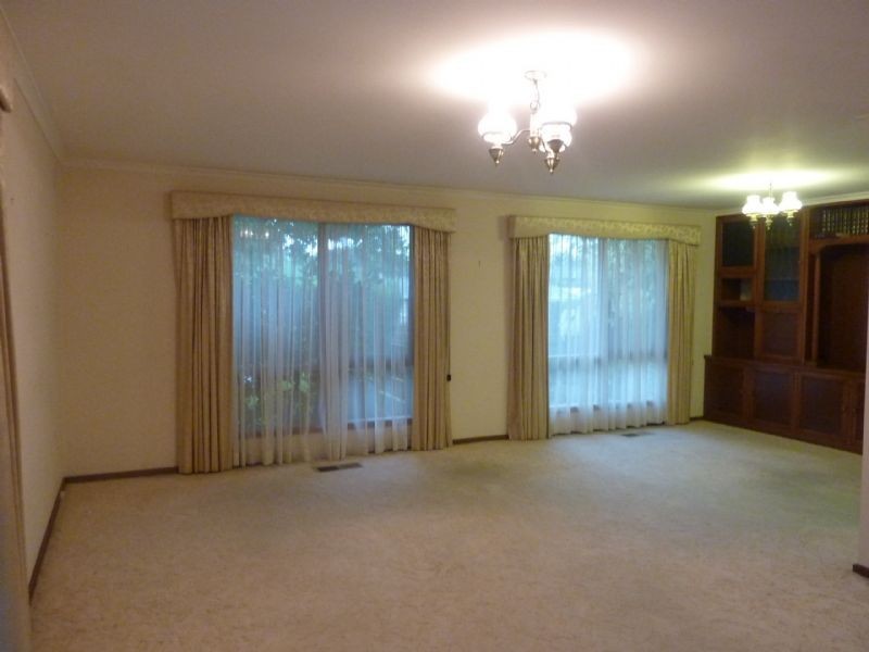 1/49 Carween Avenue, Mitcham VIC 3132