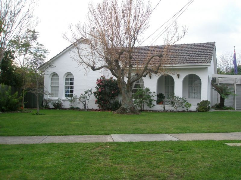 11 Kemp Avenue, Mount Waverley VIC 3149