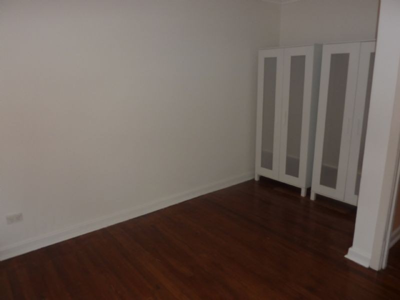 1/25 Sarton Road, Clayton VIC 3168