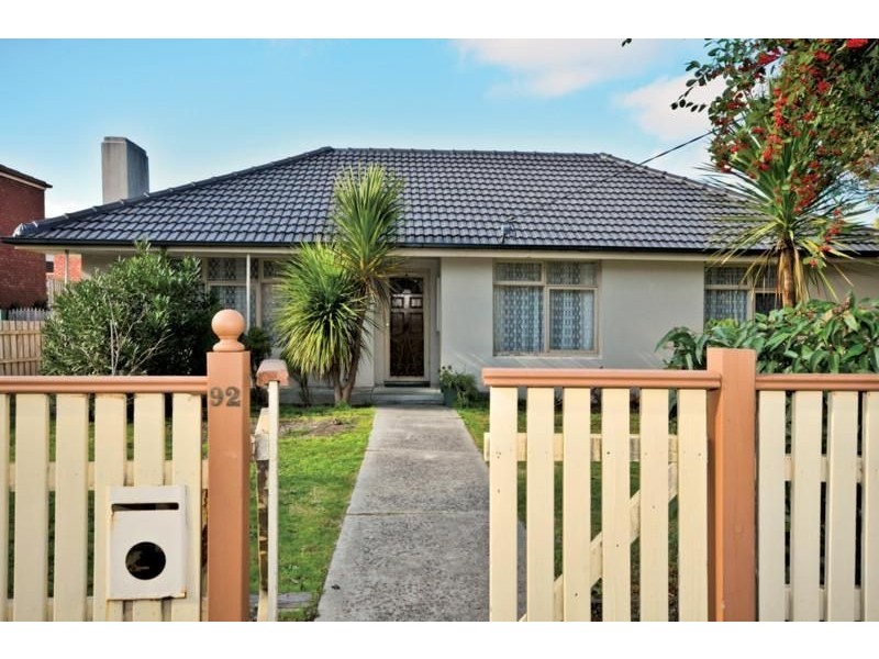 92 Hilton Street, Mount Waverley VIC 3149
