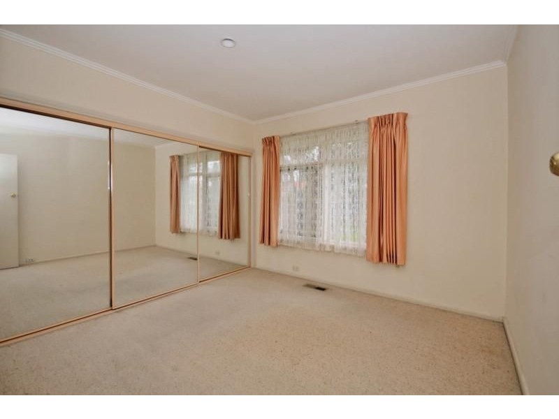 92 Hilton Street, Mount Waverley VIC 3149
