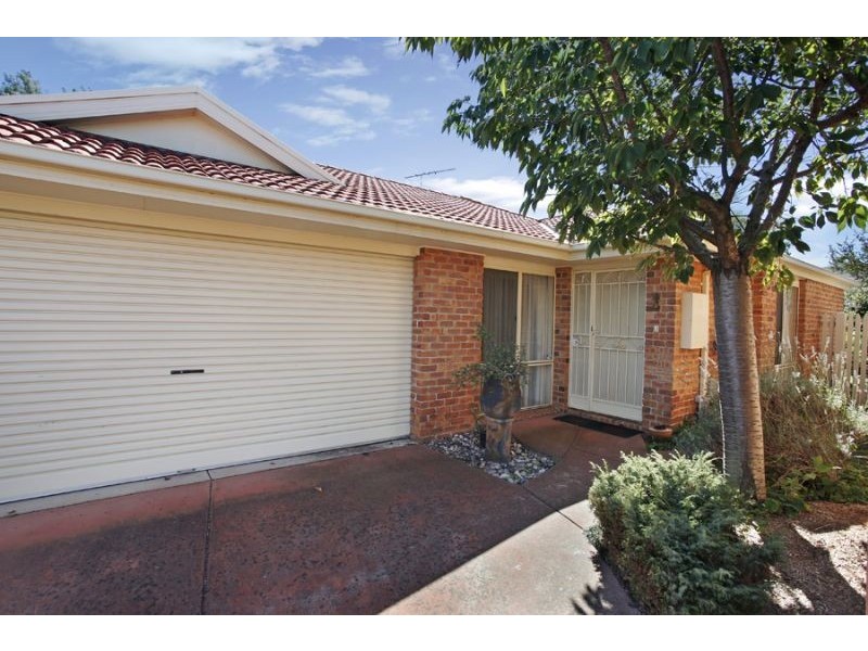 2/7 Richard Street, Glen Waverley VIC 3150