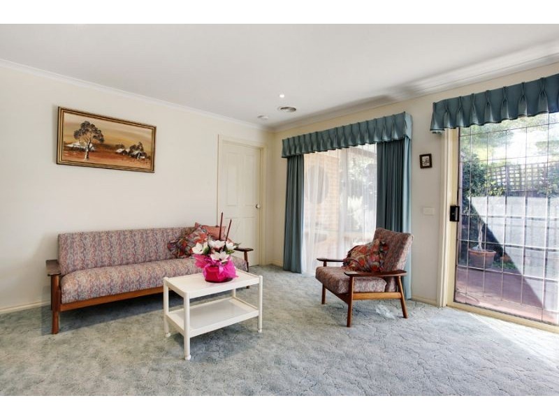 2/7 Richard Street, Glen Waverley VIC 3150