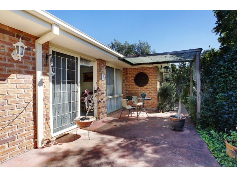 2/7 Richard Street, Glen Waverley VIC 3150