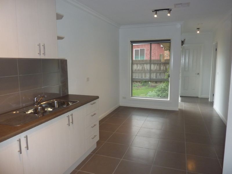 1/9 Johnson Drive, Glen Waverley VIC 3150