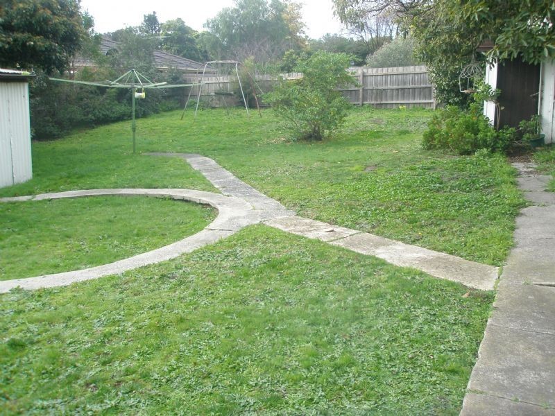 1 Crow Street, Burwood East VIC 3151