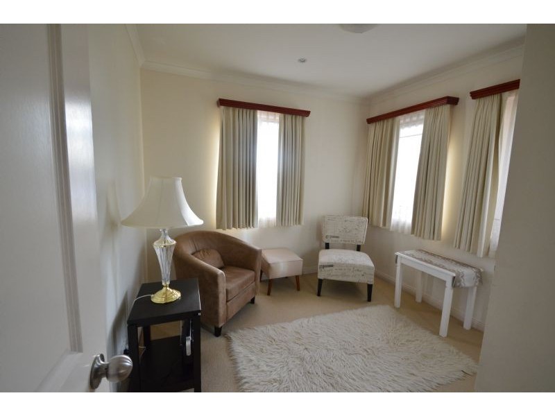 1/24 Roberts Street, Glen Waverley VIC 3150