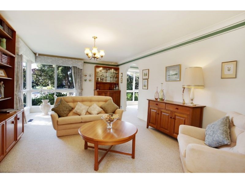 17 Camelot Drive, Glen Waverley VIC 3150