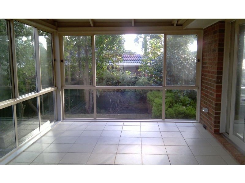 21 Jodi Avenue, Wheelers Hill VIC 3150