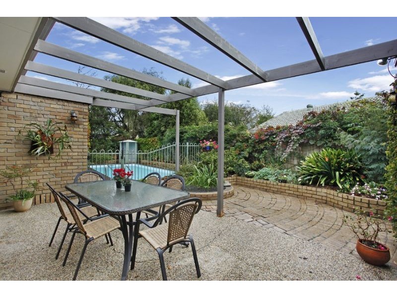 30 Garwain Parade, Glen Waverley VIC 3150