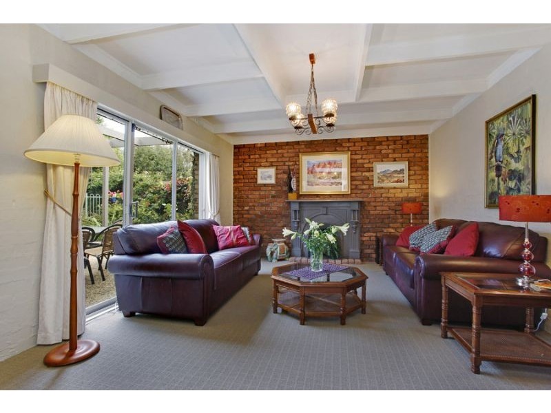 30 Garwain Parade, Glen Waverley VIC 3150