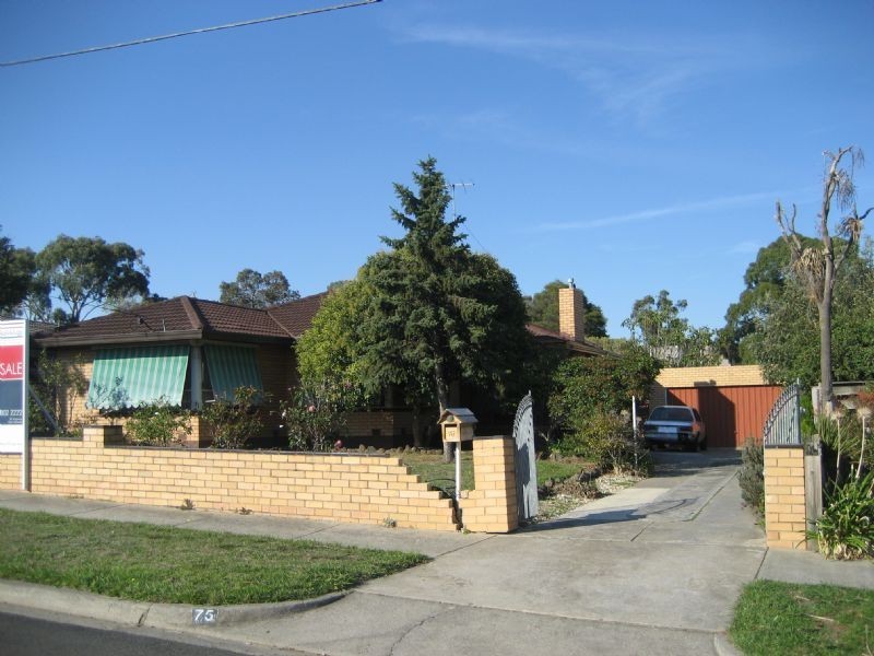 75 Mayfield Drive, Mount Waverley VIC 3149
