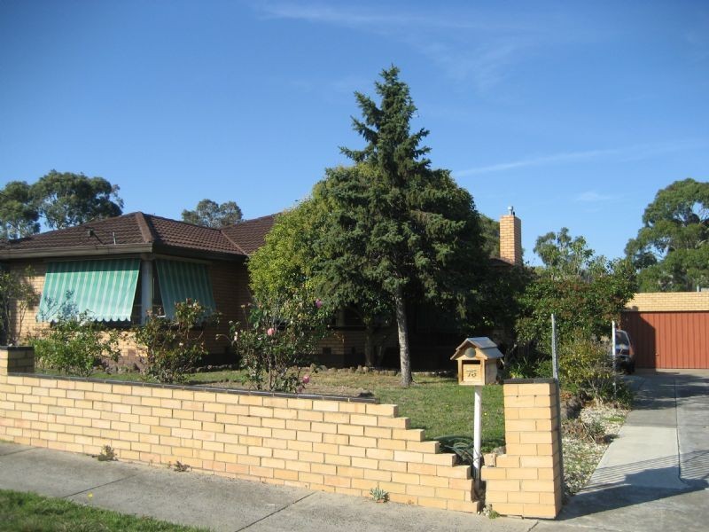 75 Mayfield Drive, Mount Waverley VIC 3149