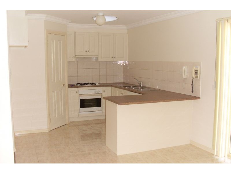 1/20 Meadow Crescent, Mount Waverley VIC 3149