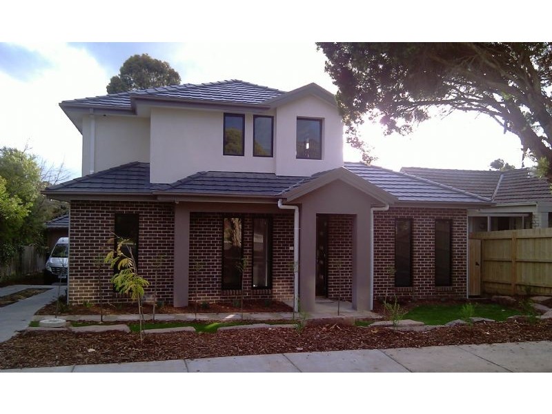 1/3 Dunscombe Avenue, Glen Waverley VIC 3150