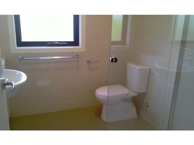 1/3 Dunscombe Avenue, Glen Waverley VIC 3150