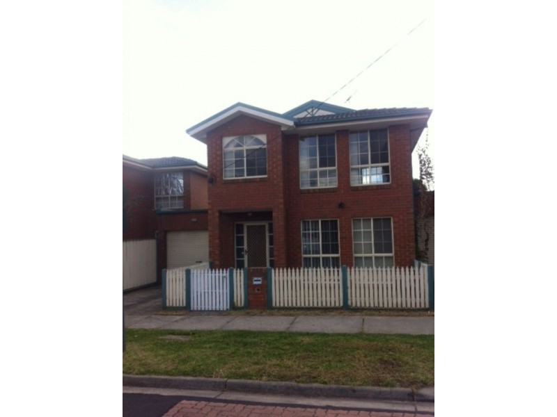 2/19 Seascape Street, Clayton VIC 3168