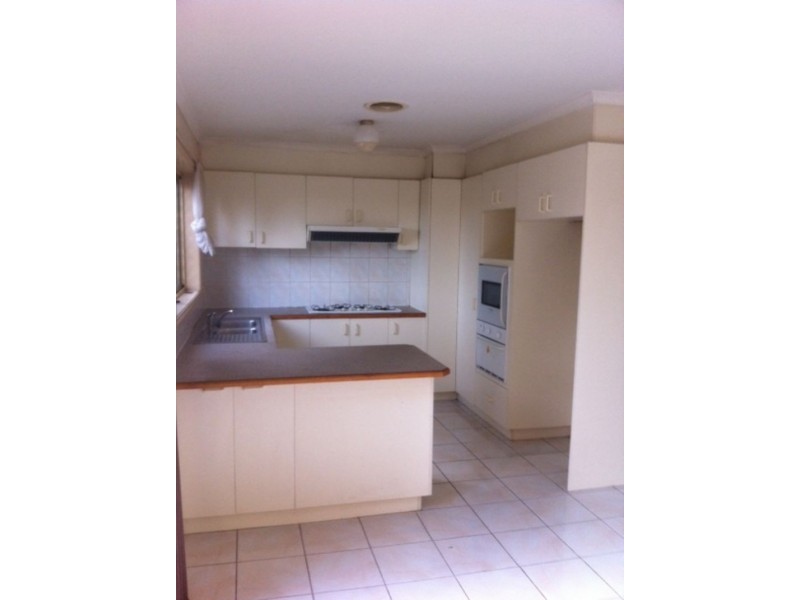 2/19 Seascape Street, Clayton VIC 3168