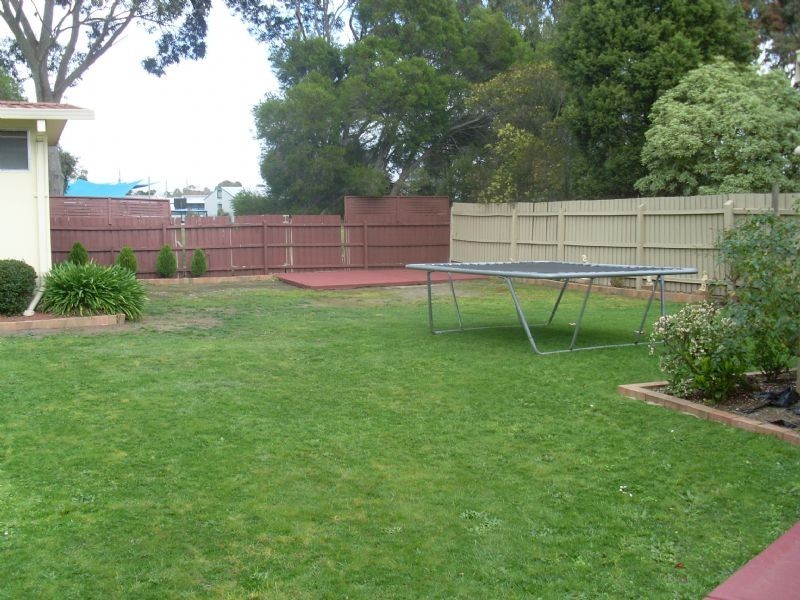 2 Alice Street, Burwood East VIC 3151