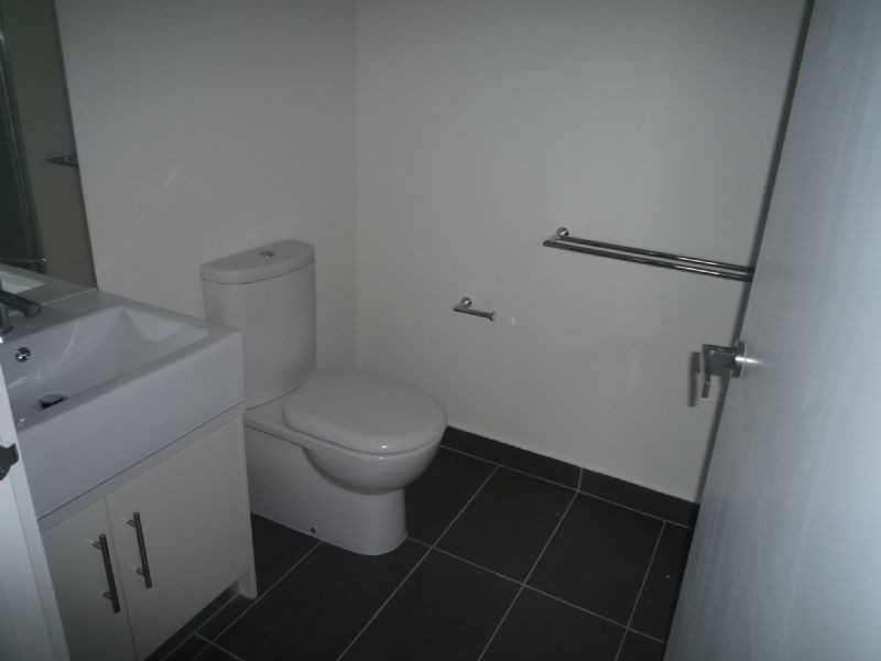 2/270 Blackburn Road, Glen Waverley VIC 3150