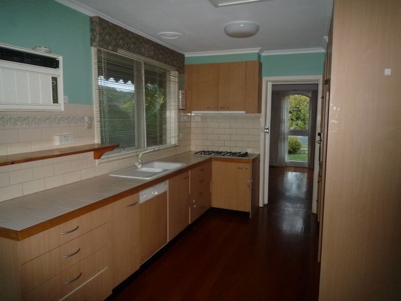 20 Nicholas Avenue, Glen Waverley VIC 3150