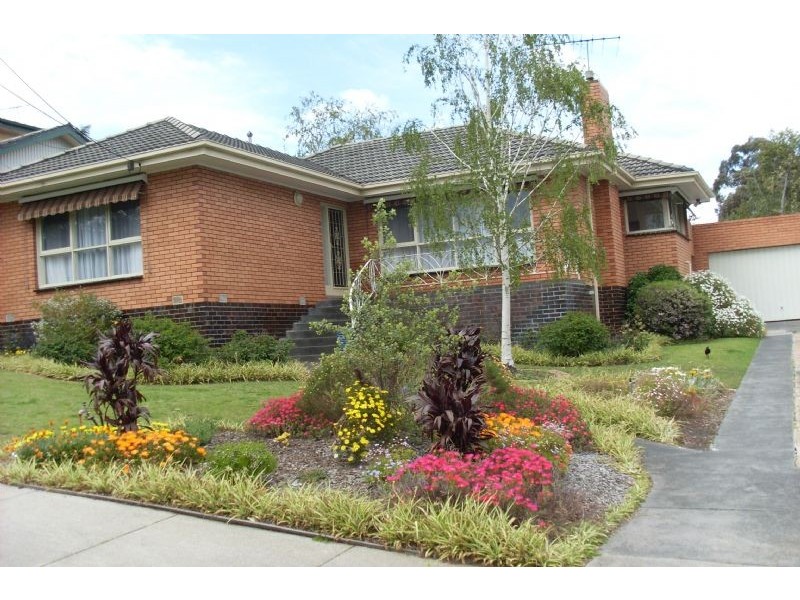6 Leyland Road, Mount Waverley VIC 3149