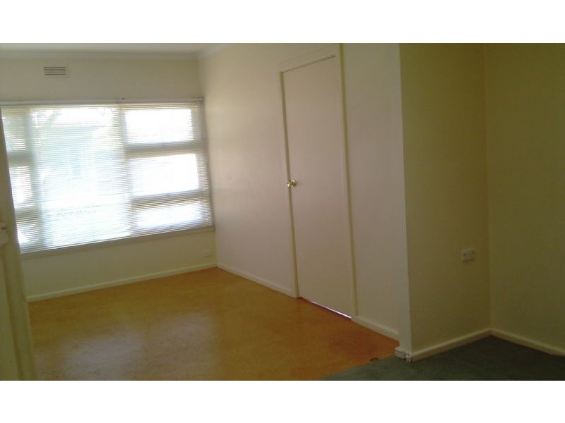 22 Charlton Street, Mount Waverley VIC 3149