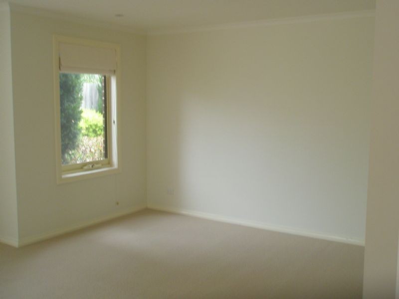 2/29 Adelaide Avenue, Mount Waverley VIC 3149