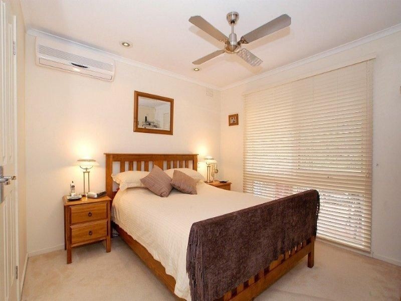 2 Airlie Court, Rowville VIC 3178