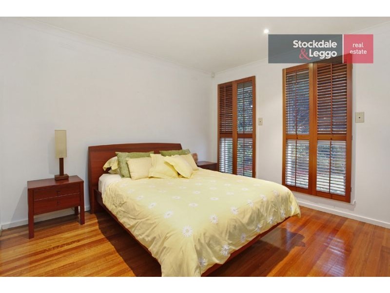 230 Gallaghers Road, Glen Waverley VIC 3150