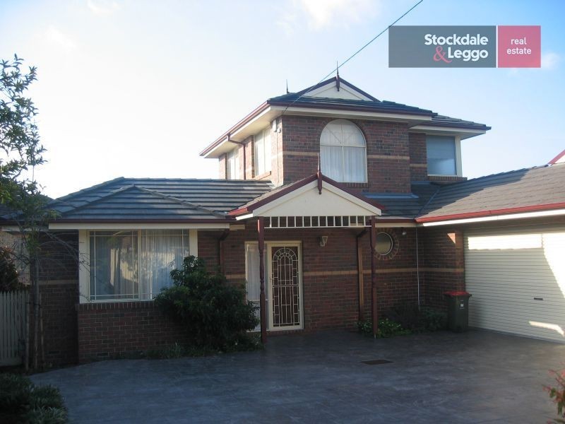 2/7 Fairhills Parade, Glen Waverley VIC 3150