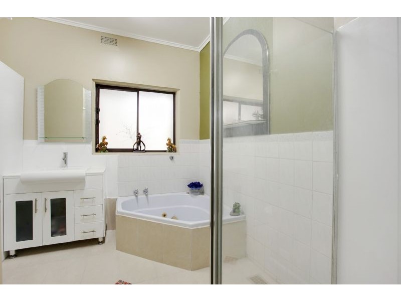 351 High Street Road, Mount Waverley VIC 3149