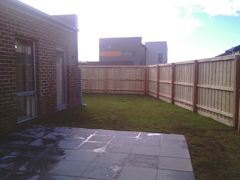 27 Bloom Avenue, Wantirna South VIC 3152