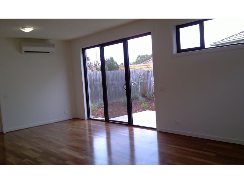 4/5 Yunki Court, Ashwood VIC 3147