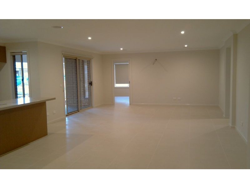 7 Orrington Drive, Keysborough VIC 3173