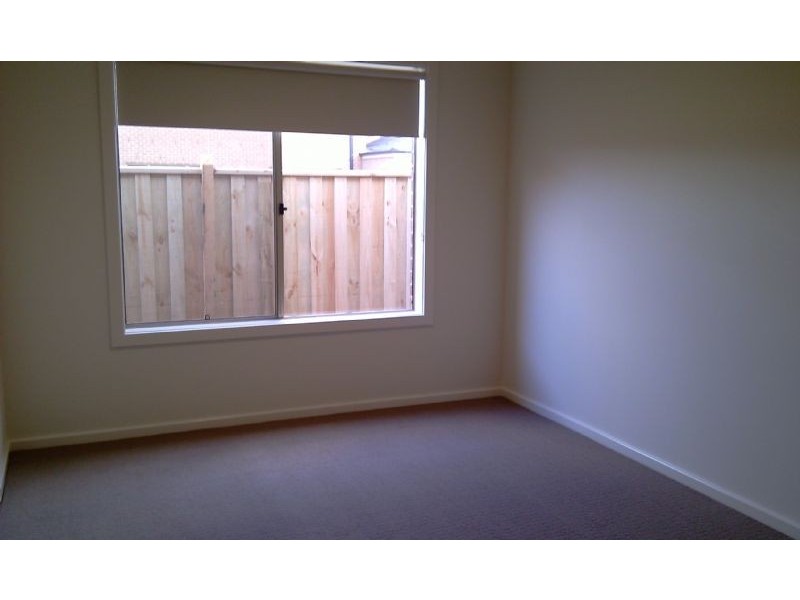 7 Orrington Drive, Keysborough VIC 3173