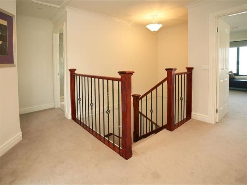 1/647 High Street Road, Glen Waverley VIC 3150