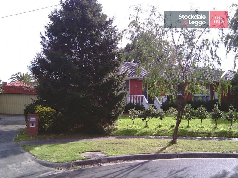 4 Eastbourne Court, Glen Waverley VIC 3150