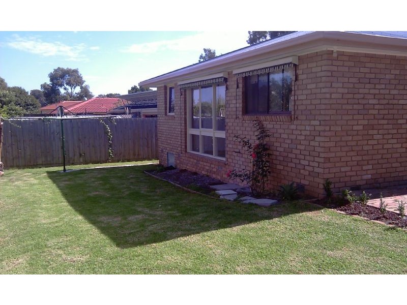 22 Calderwood Avenue, Wheelers Hill VIC 3150