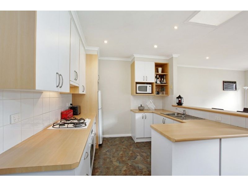 9 Kenilworth Crescent, Glen Waverley VIC 3150