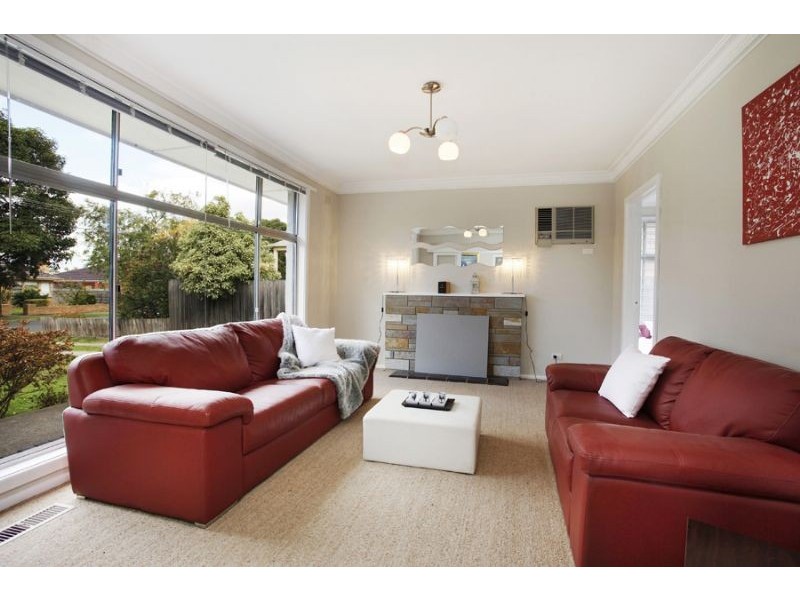 9 Kenilworth Crescent, Glen Waverley VIC 3150